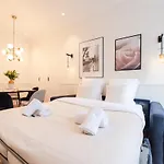 Appartement Luxe 2 Chambres Grands Boulevards 4-6P